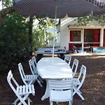 Villa Charmante 60s A 50m De La Plage, Grand Jardin - Fr-1-736-74